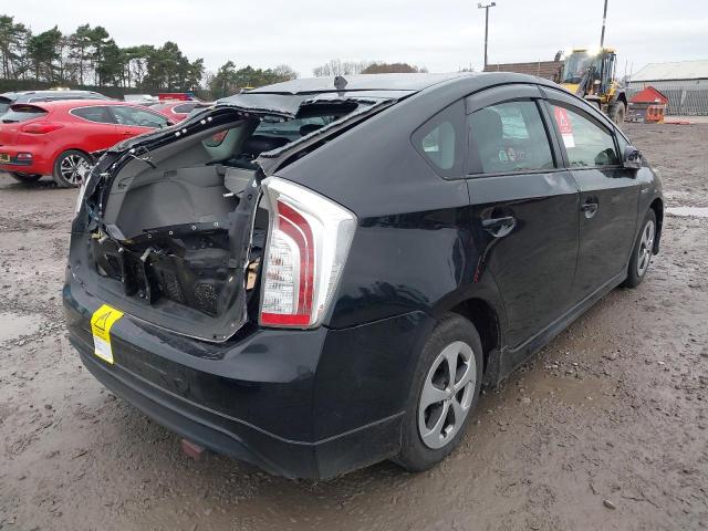 2014 TOYOTA PRIUS HYBR