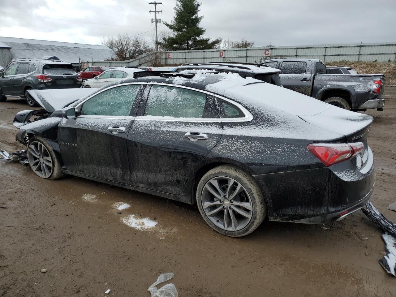 2021 Chevrolet Malibu - Image 2