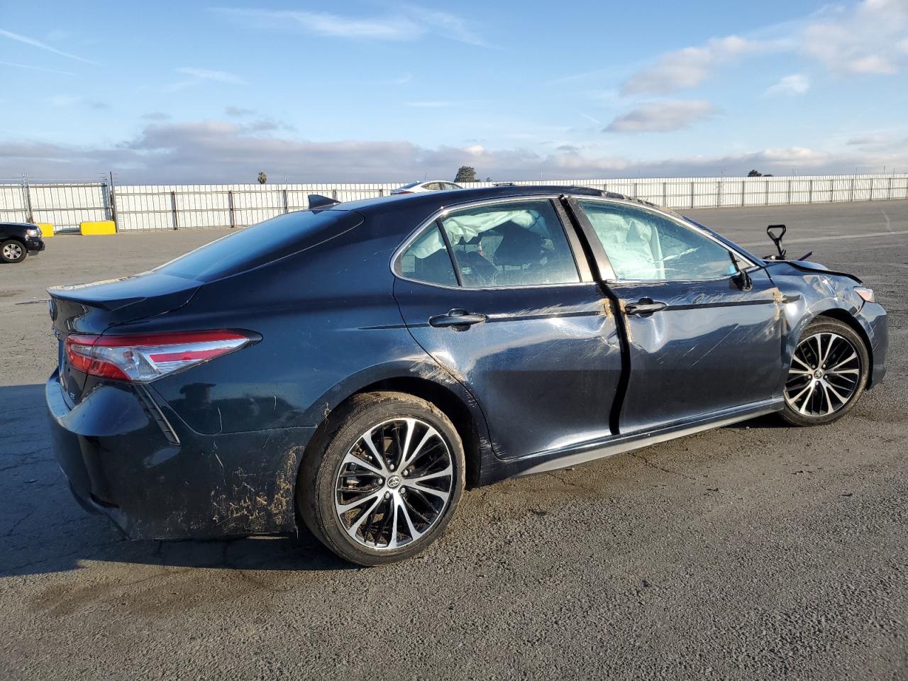 2020 Toyota Camry - Image 3
