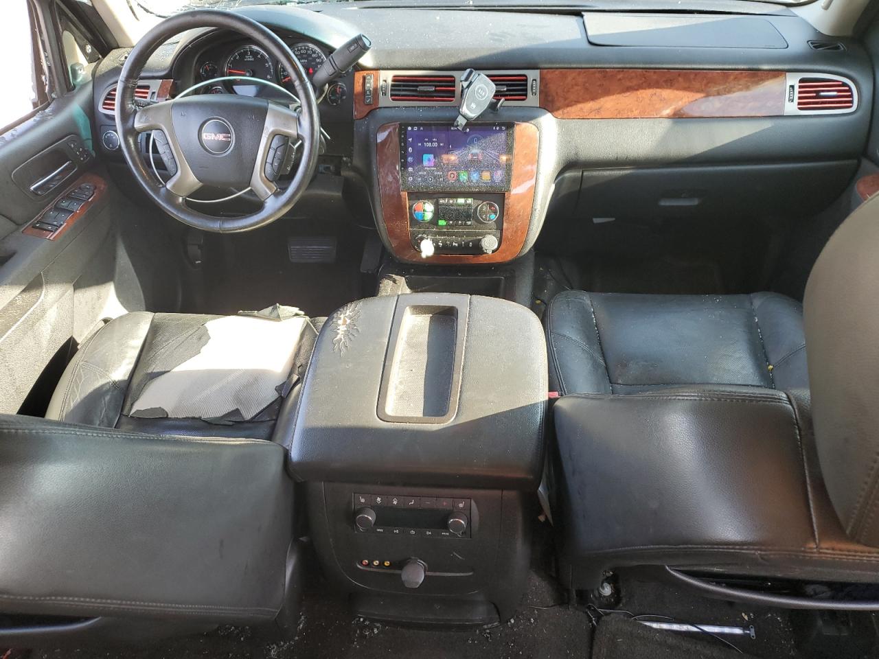 2013 GMC Yukon - Image 8