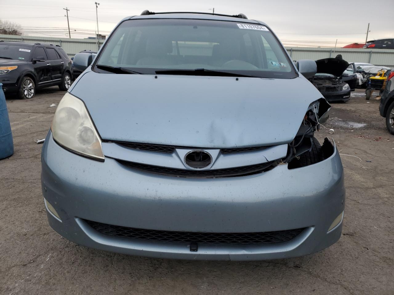 2009 Toyota Sienna - Image 5