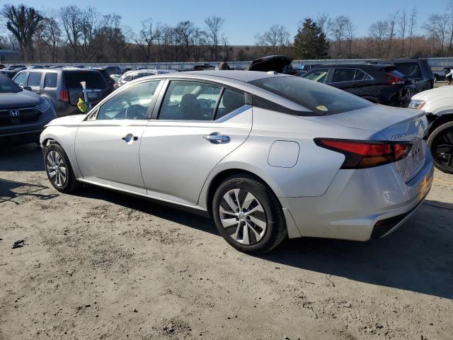 NISSAN ALTIMA 2019 Серебристый