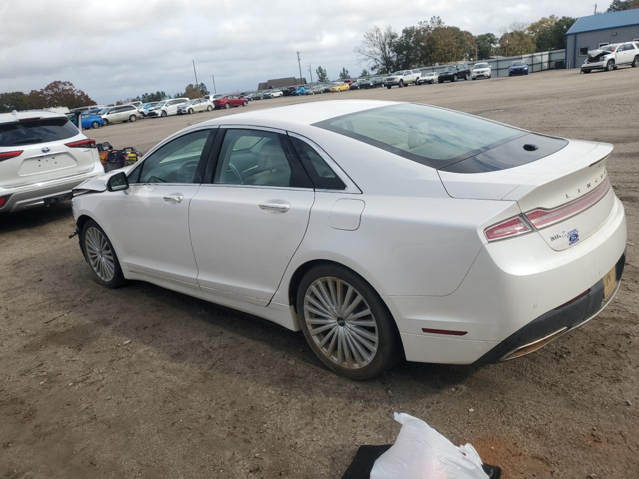 VIN 3LN6L5E94HR645201 2017 LINCOLN MKZ no.2