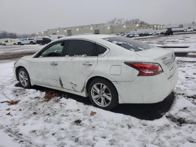 Sedans NISSAN ALTIMA 2015 White