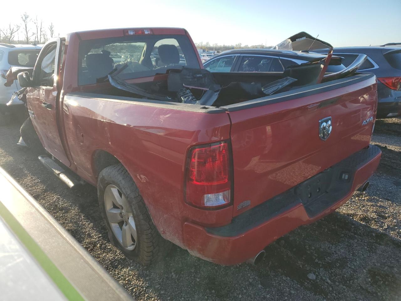 2016 RAM 1500 - Image 2