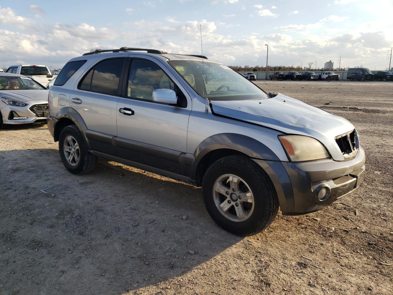 2006 Kia Sorento - Image 4