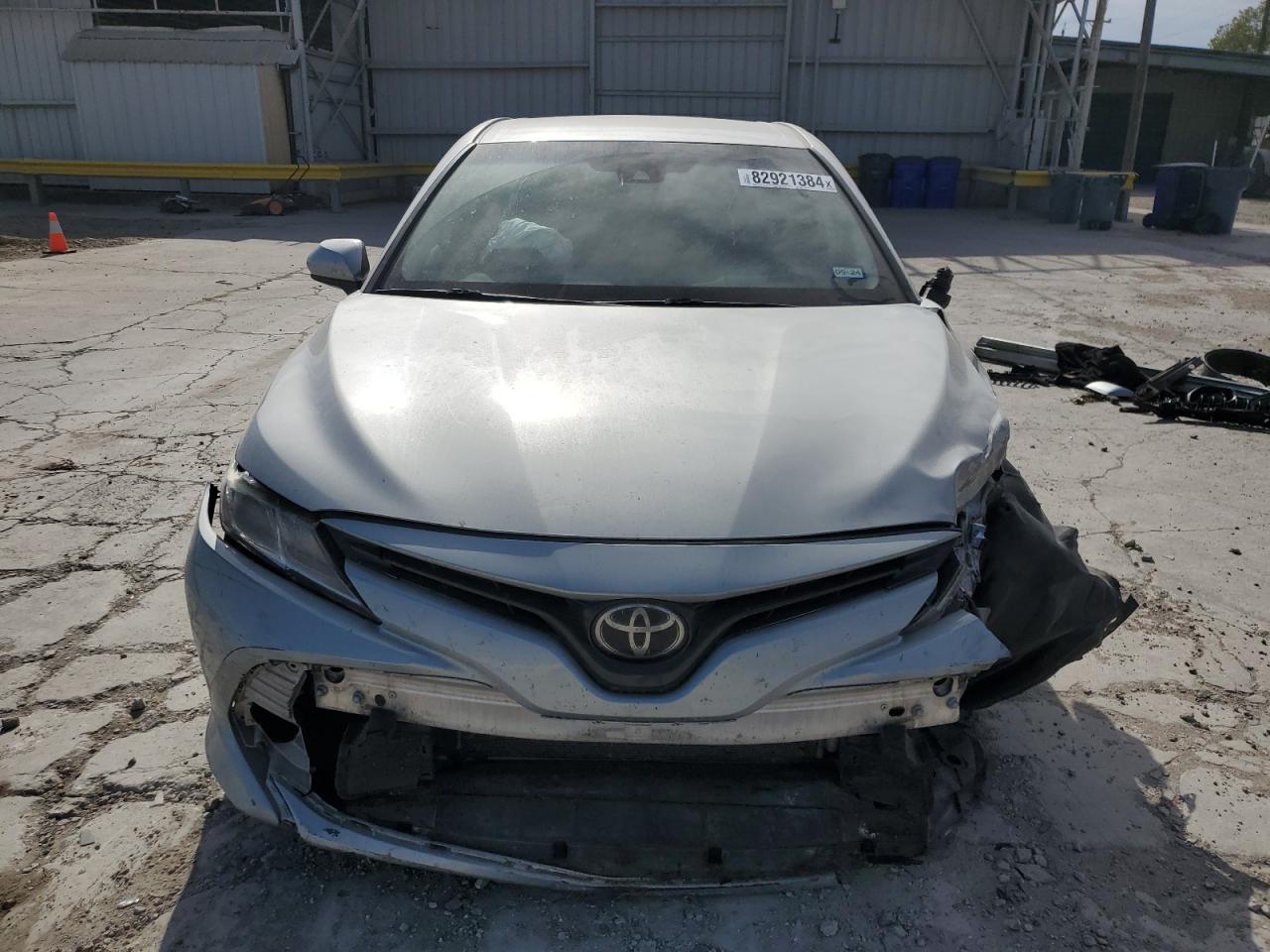 2019 Toyota Camry - Image 5