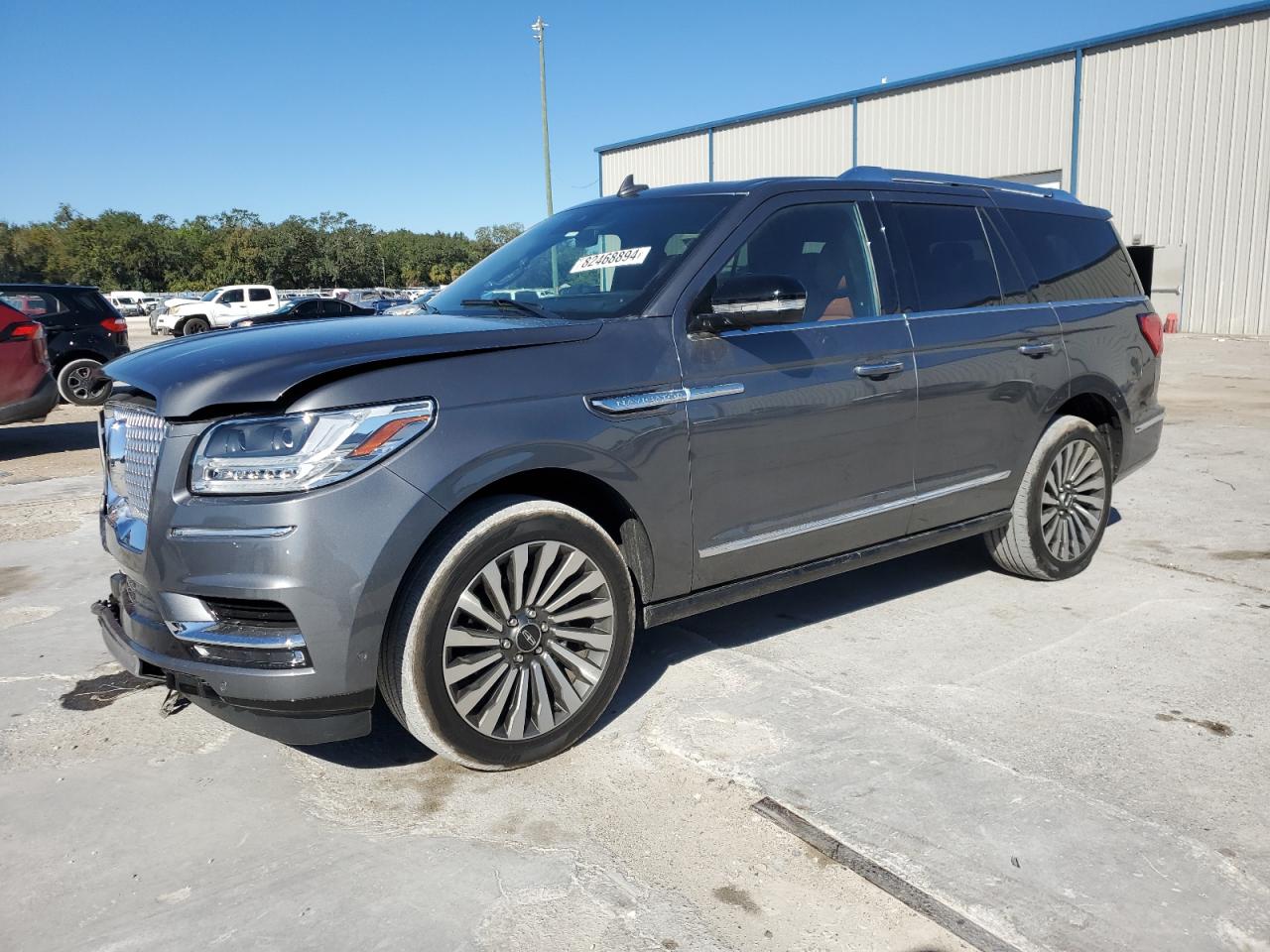 2021 Lincoln Navigator - Image 1