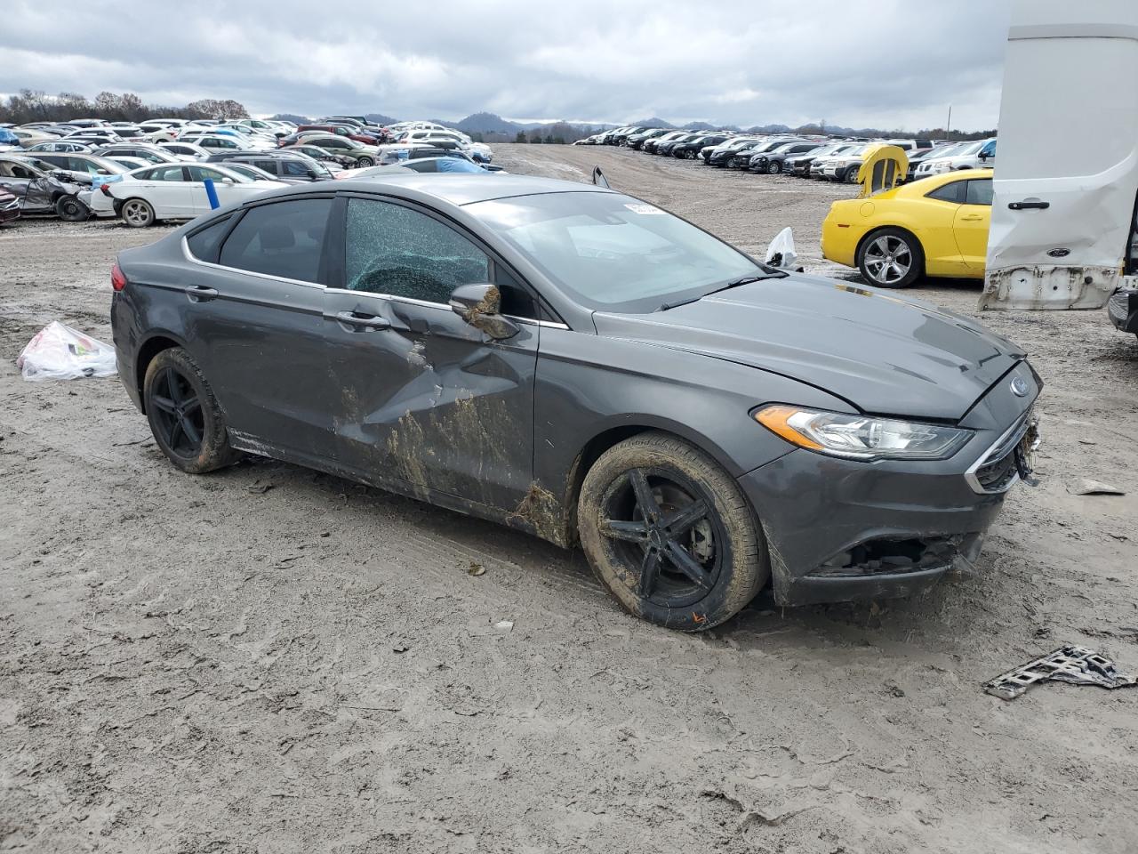 VIN 3FA6P0HD3JR271655 2018 FORD FUSION no.4