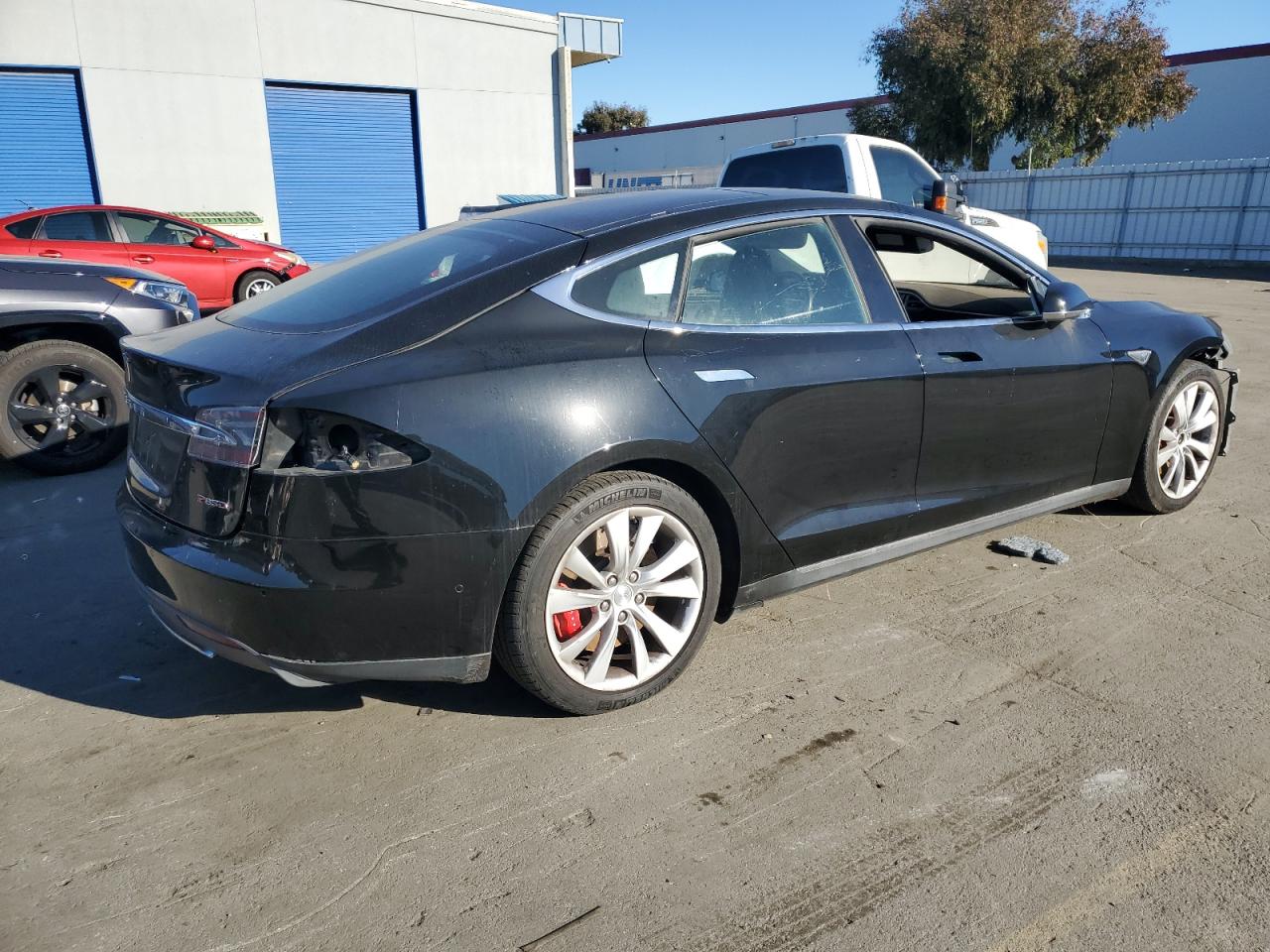 VIN 5YJSA1E4XFF119675 2015 TESLA MODEL S no.3