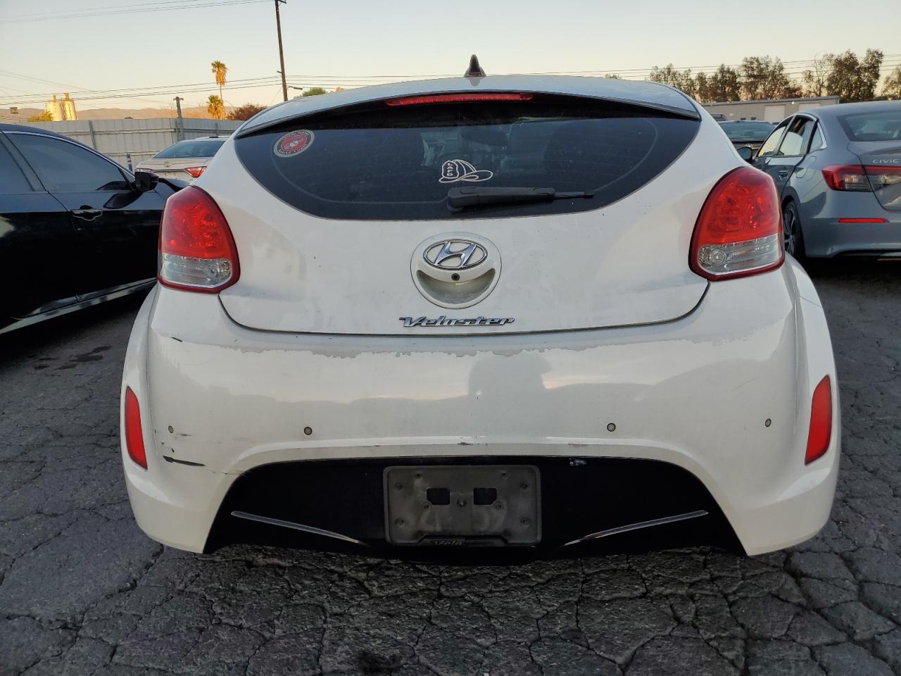 VIN KMHTC6AD2DU141638 2013 HYUNDAI VELOSTER no.6