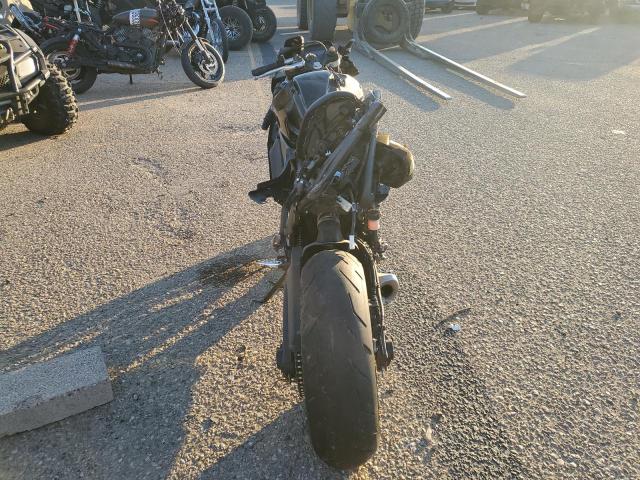  YAMAHA YZFR7 2024 Чорний