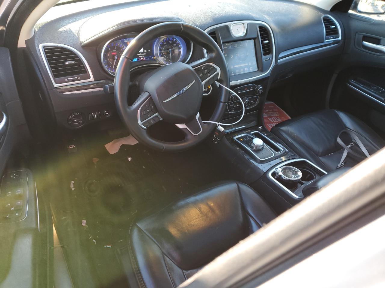 2016 Chrysler 300 - Image 8