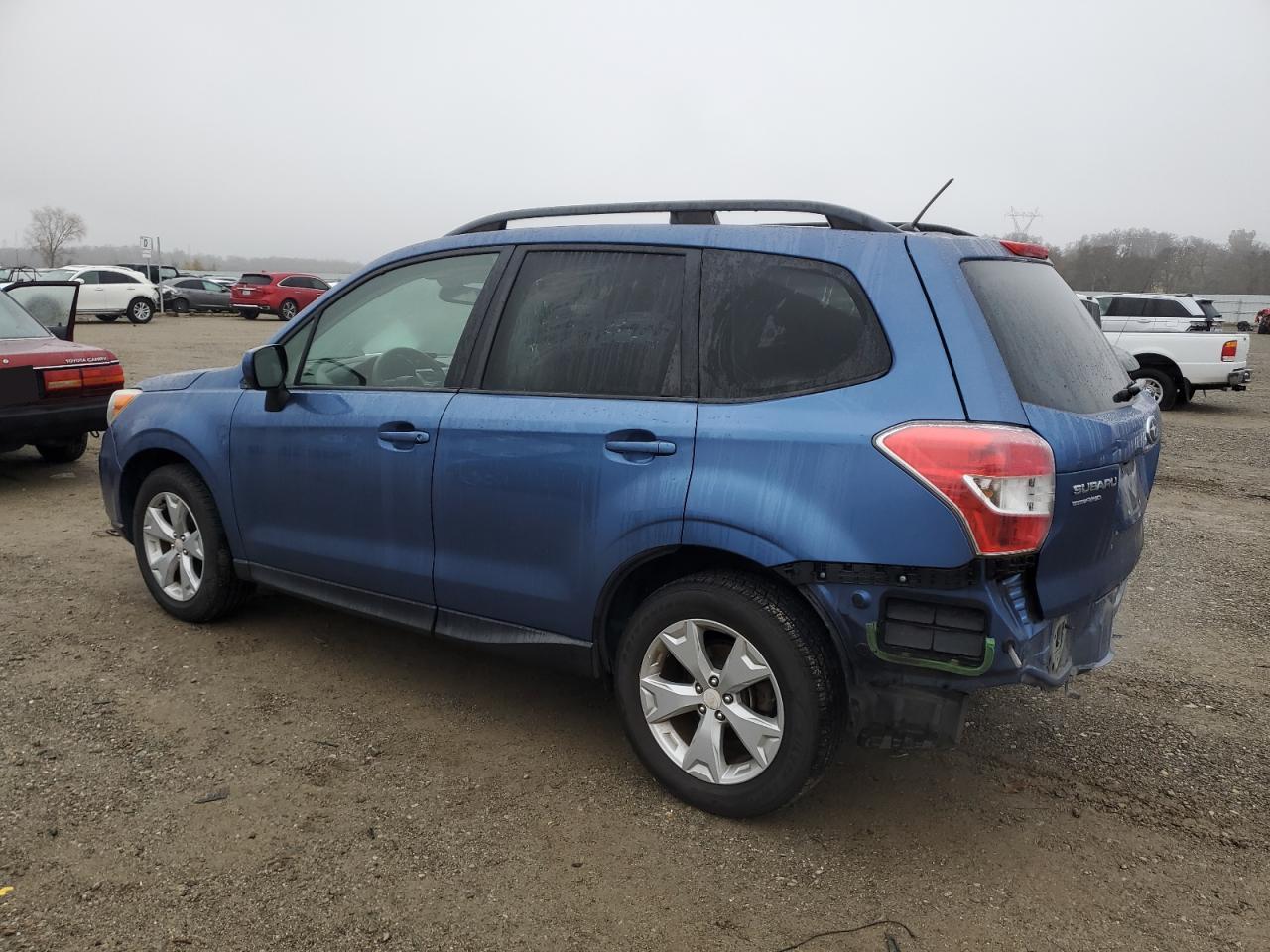 VIN JF2SJAFC5FH531638 2015 SUBARU FORESTER no.2