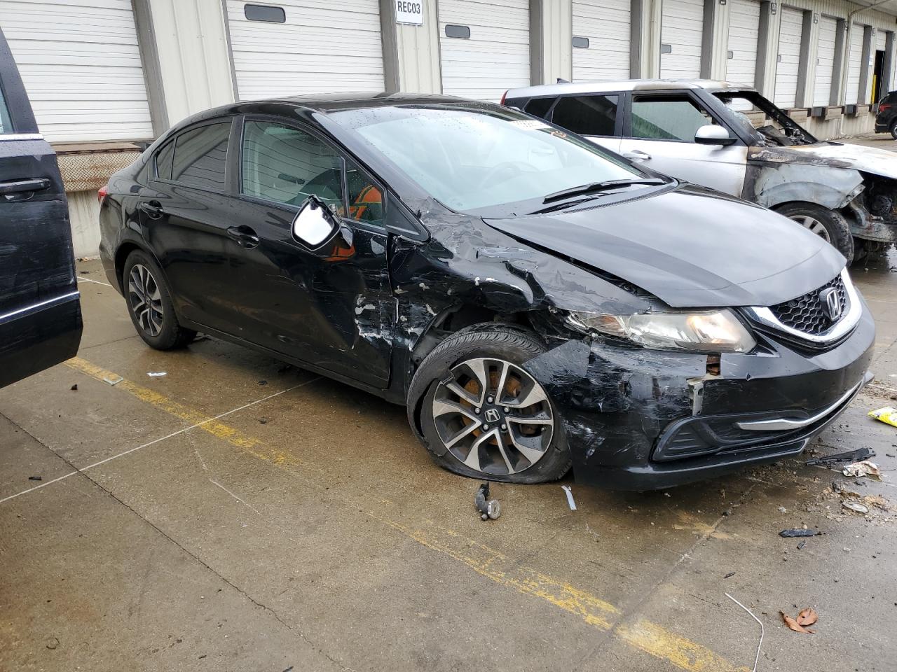 VIN 19XFB2F87DE096204 2013 HONDA CIVIC no.4