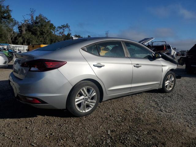  HYUNDAI ELANTRA 2020 Srebrny