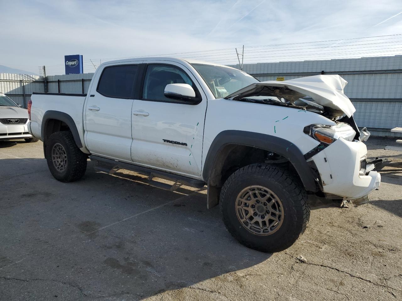 VIN 3TYCZ5AN5NT099806 2022 TOYOTA TACOMA no.4