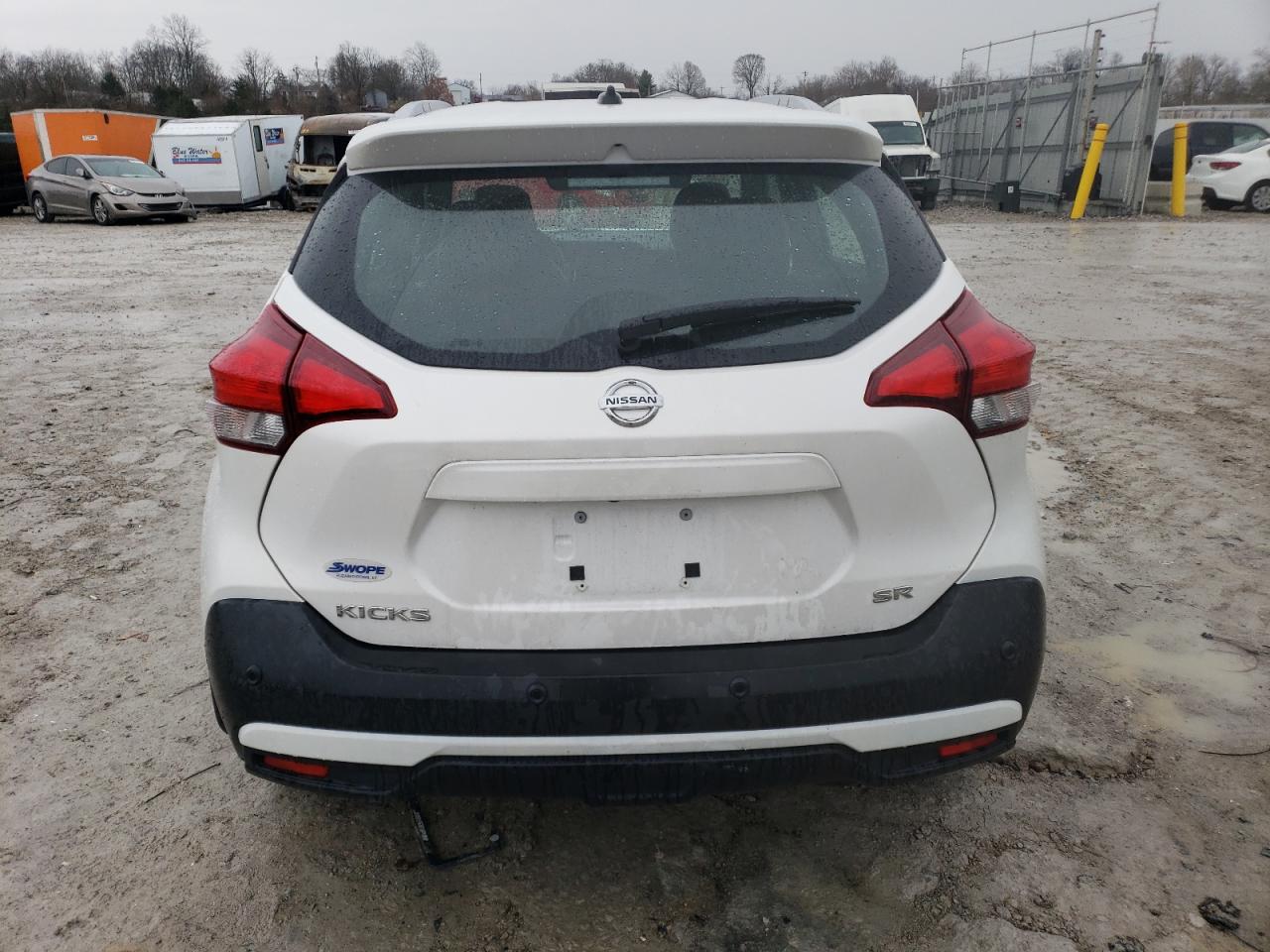 2020 Nissan Kicks - Image 6