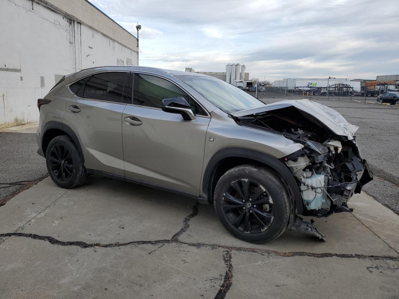 VIN JTJBARBZ7J2161812 2018 LEXUS NX no.4