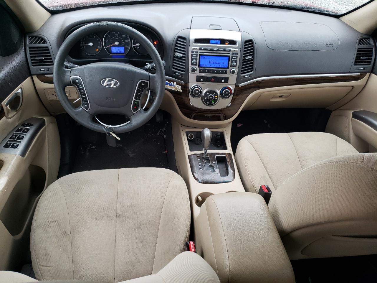 2012 Hyundai Santa Fe - Image 8