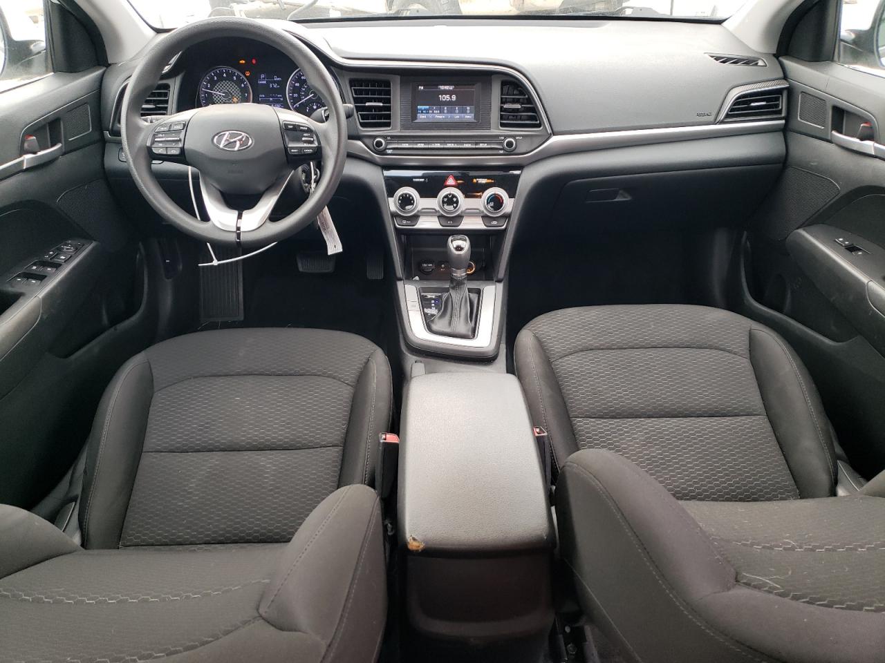 2019 Hyundai Elantra - Image 8