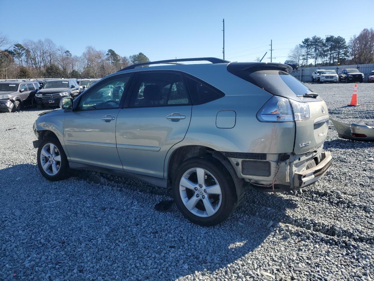 2005 Lexus RX - Image 2