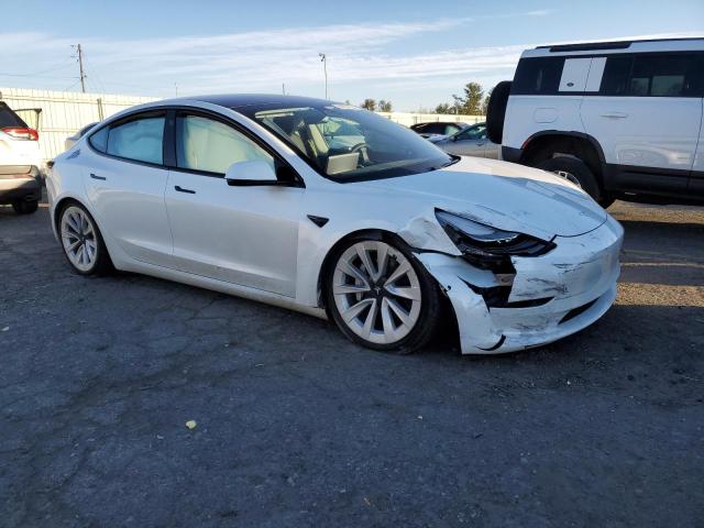  TESLA MODEL 3 2021 Biały