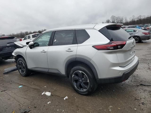  NISSAN ROGUE 2024 Серебристый