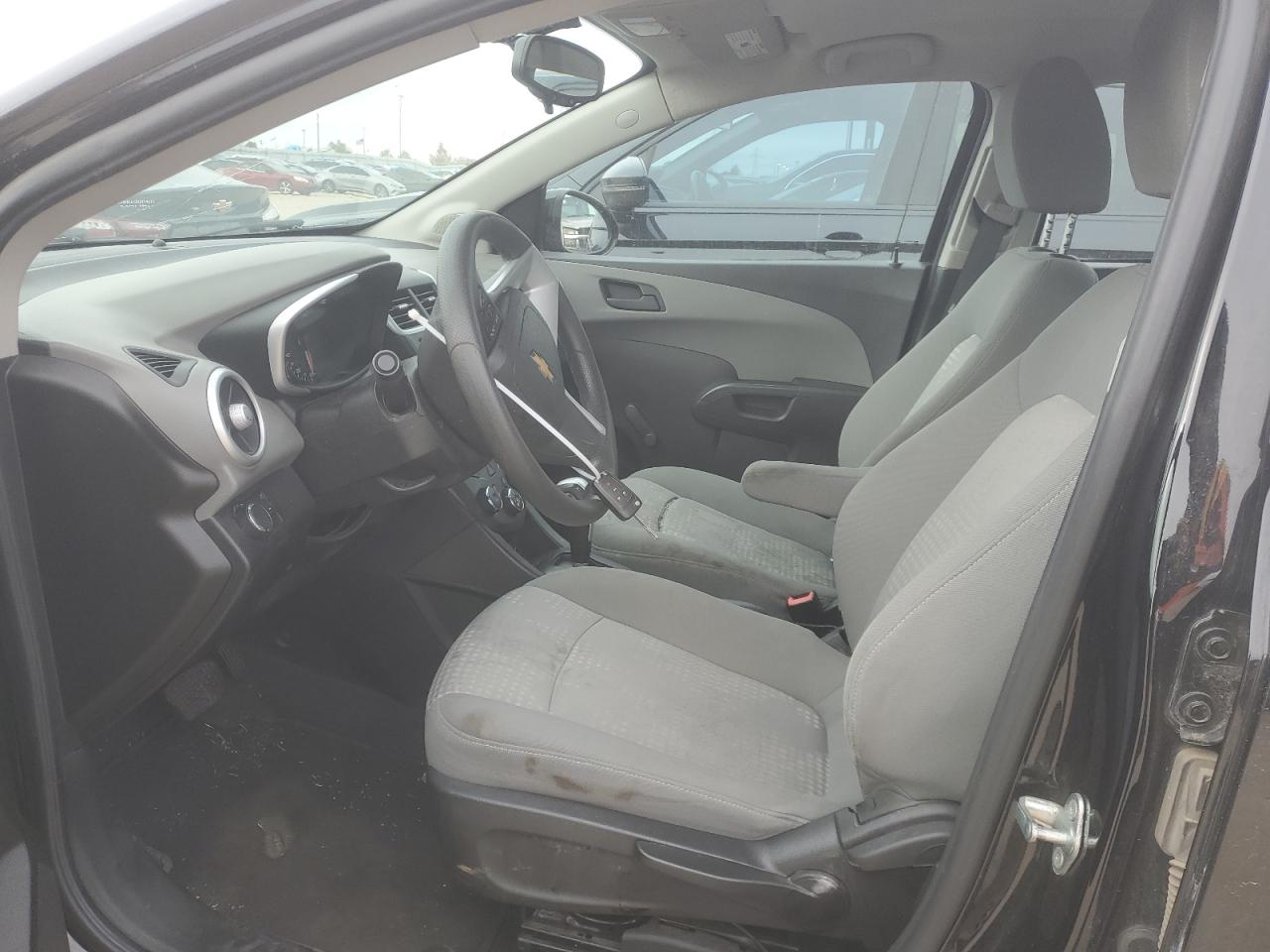 2017 Chevrolet Sonic - Image 7