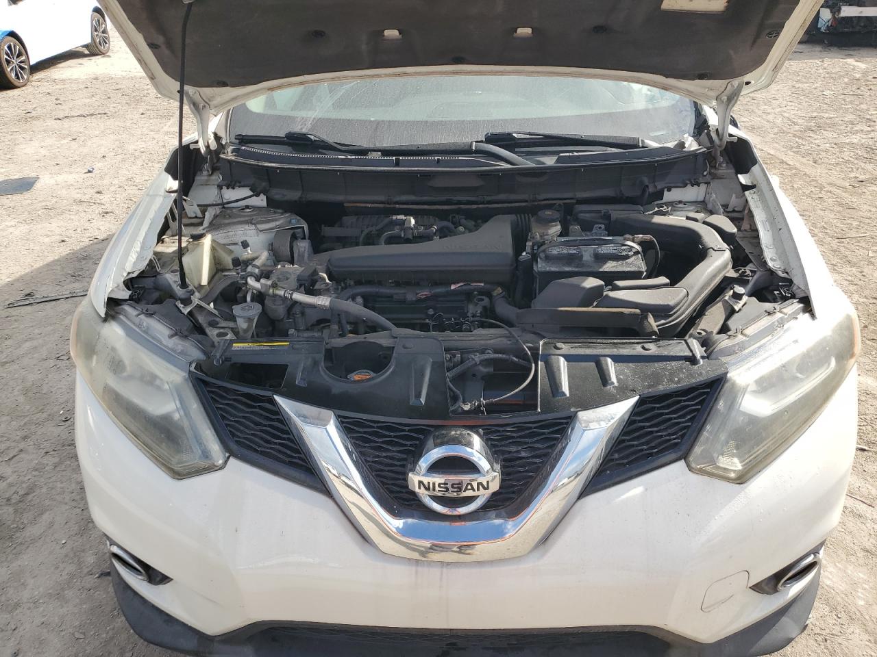 2016 Nissan Rogue - Image 12