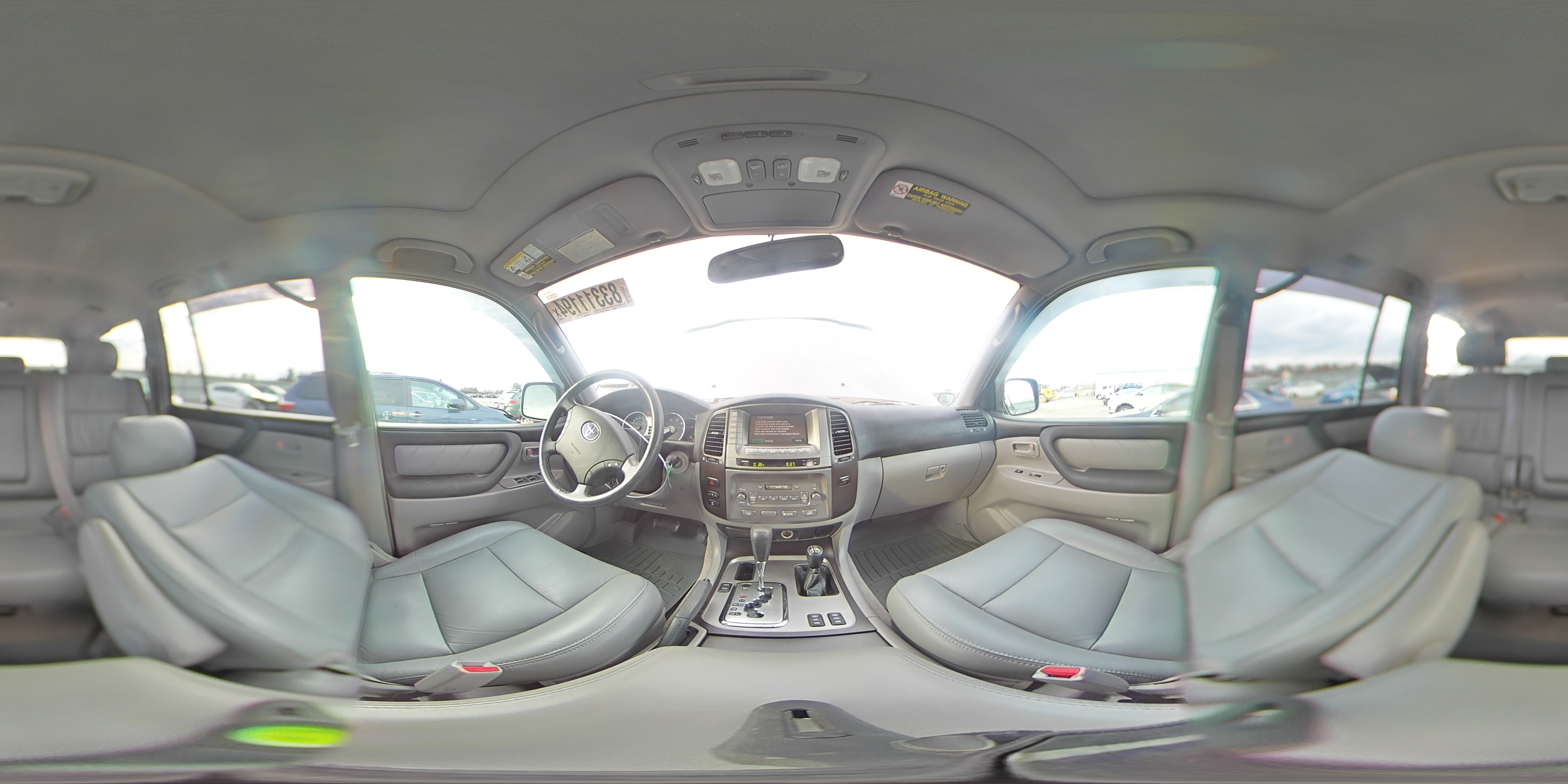 2004 Toyota Land Cruiser - Image 13