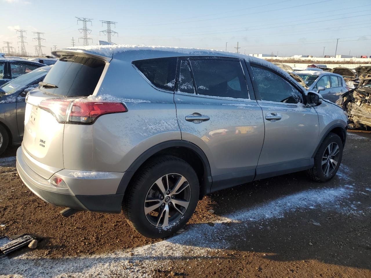 2018 Toyota RAV 4 - Image 3