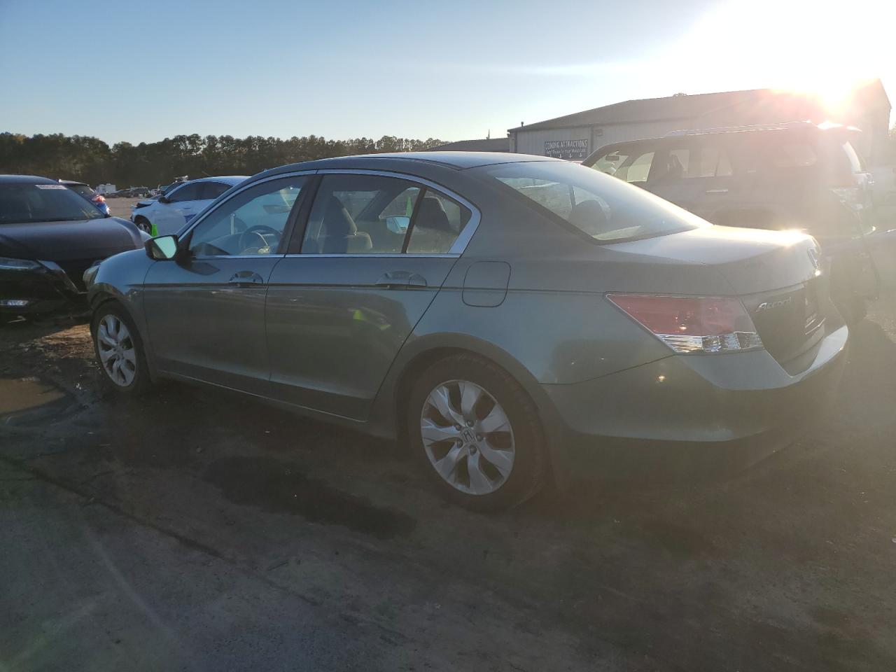 2009 Honda Accord - Image 2