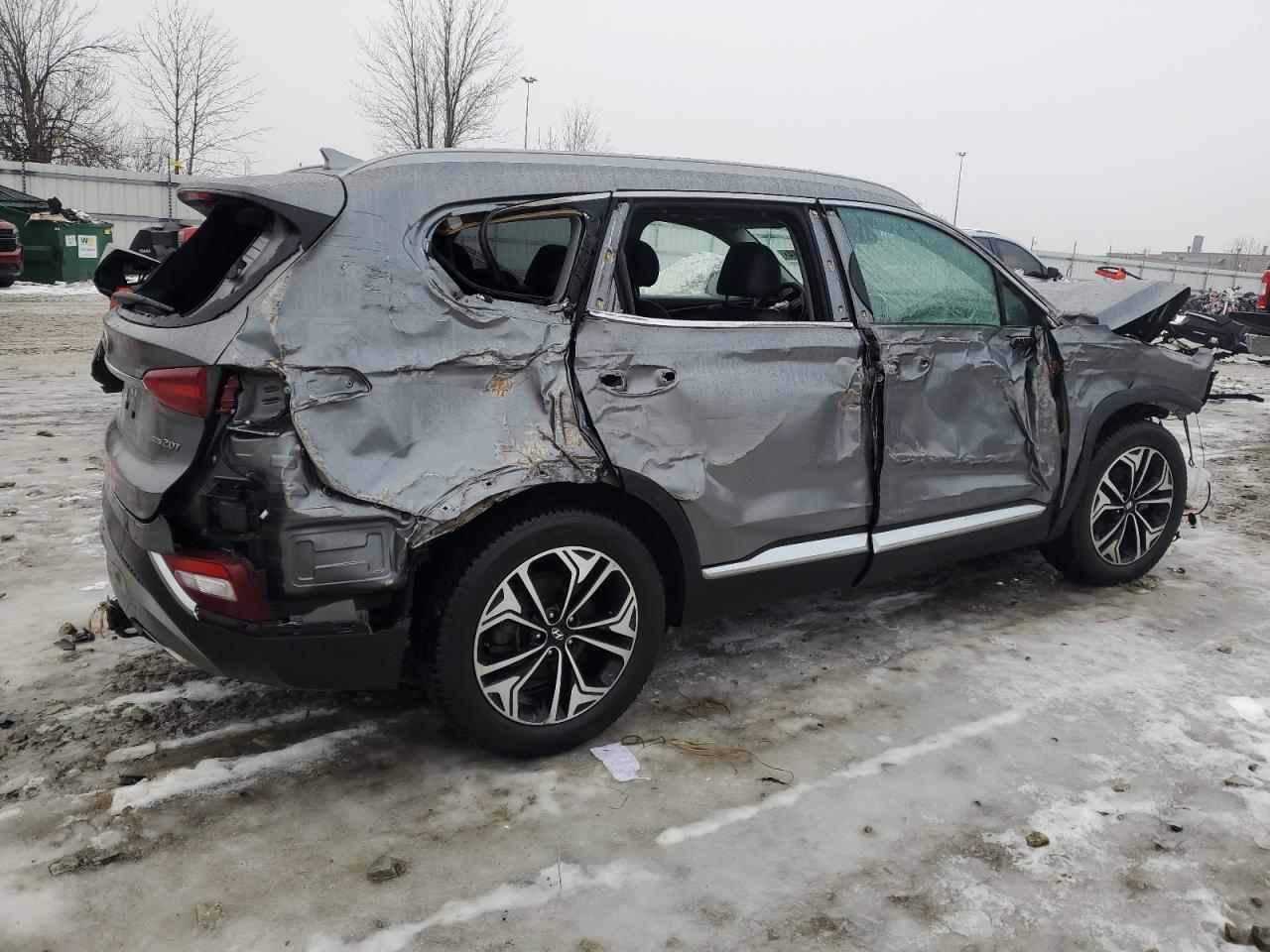 2019 Hyundai Santa Fe - Image 3