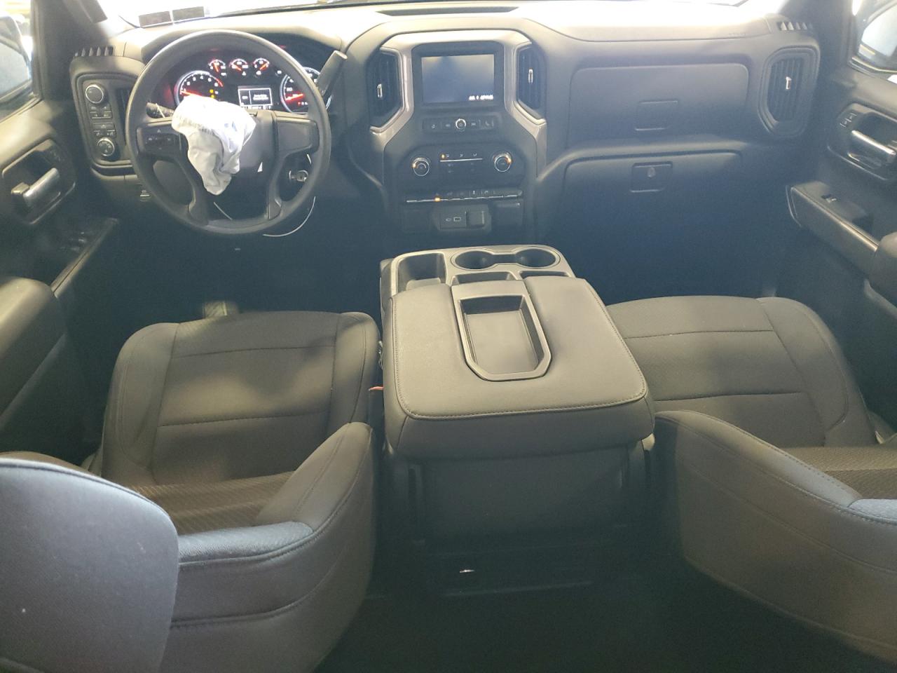2021 Chevrolet Silverado - Image 8