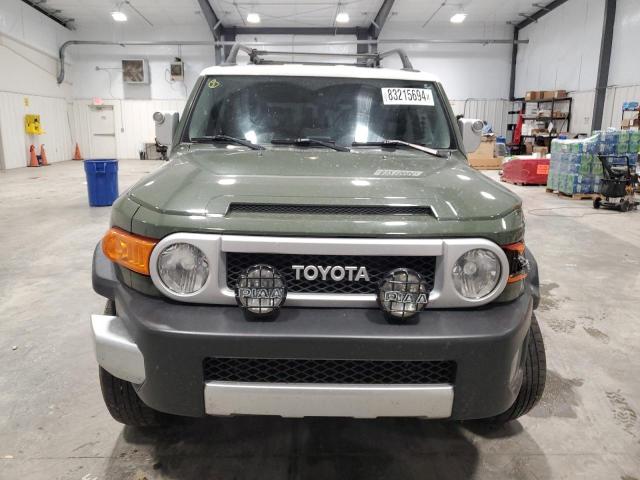  TOYOTA FJ CRUISER 2012 Zielony