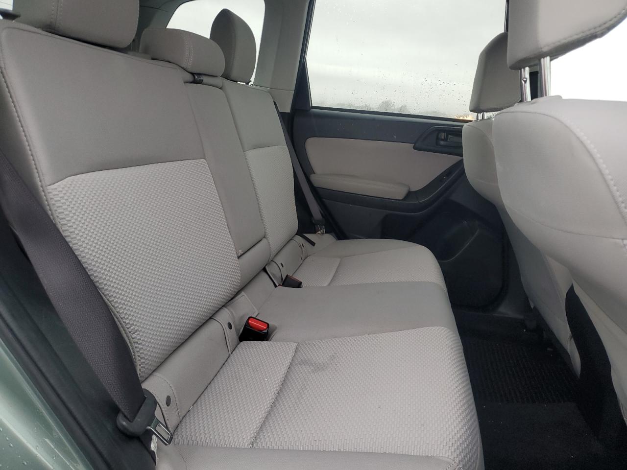 2016 Subaru Forester - Image 11