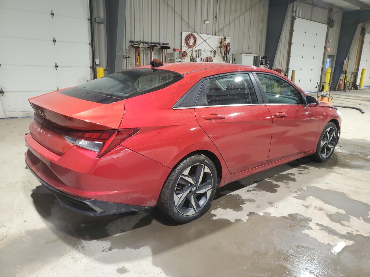 2021 Hyundai Elantra - Image 3