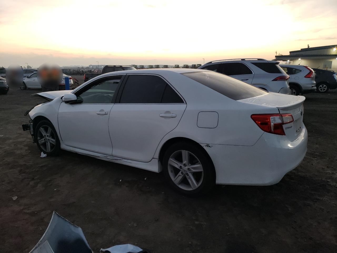 VIN 4T1BF1FK7DU671360 2013 TOYOTA CAMRY no.2