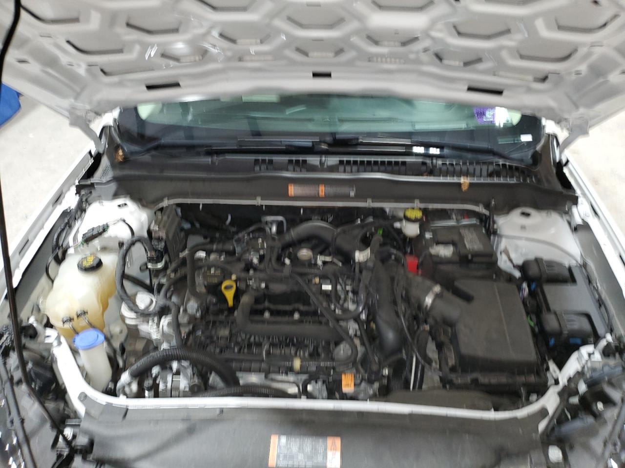 2020 Ford Fusion - Image 11