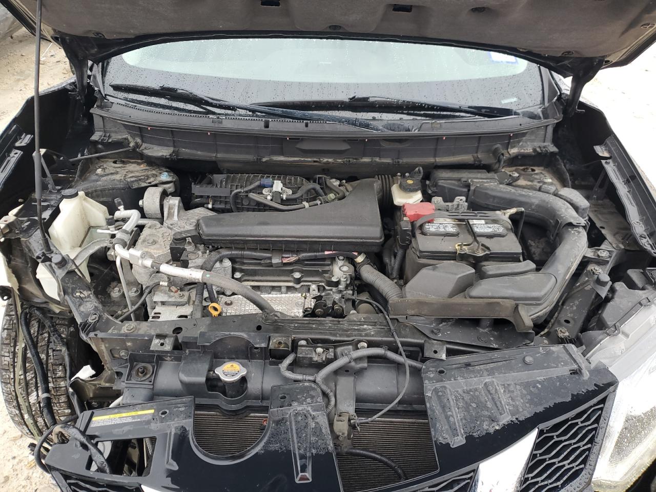 2016 Nissan Rogue - Image 12