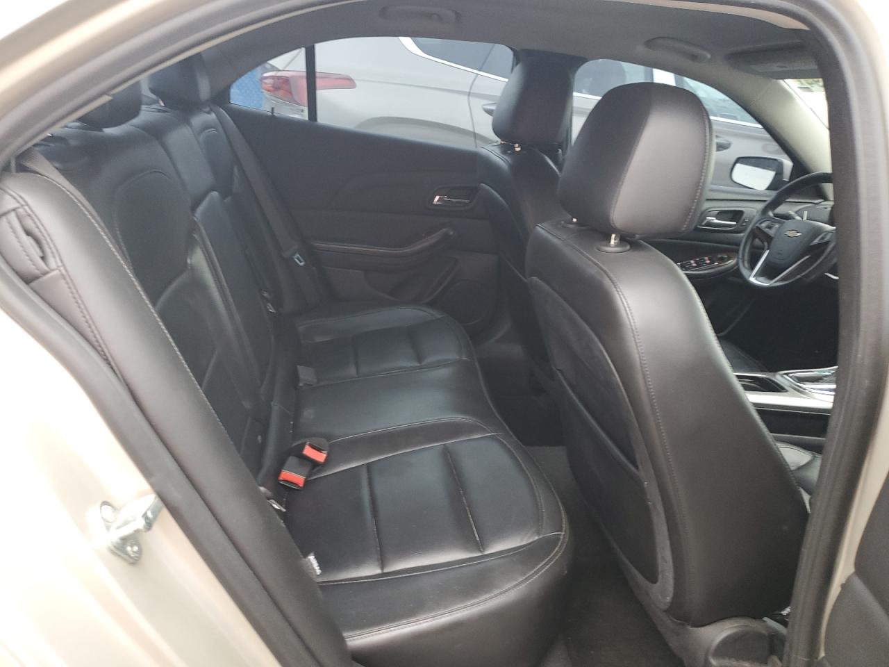 2013 Chevrolet Malibu - Image 10
