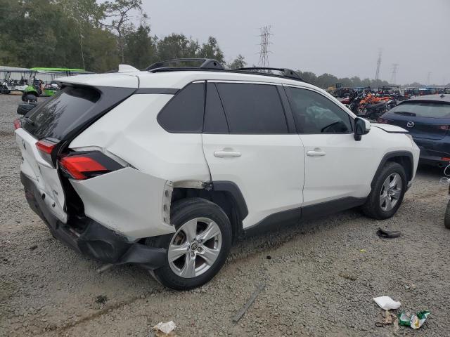  TOYOTA RAV4 2021 Biały