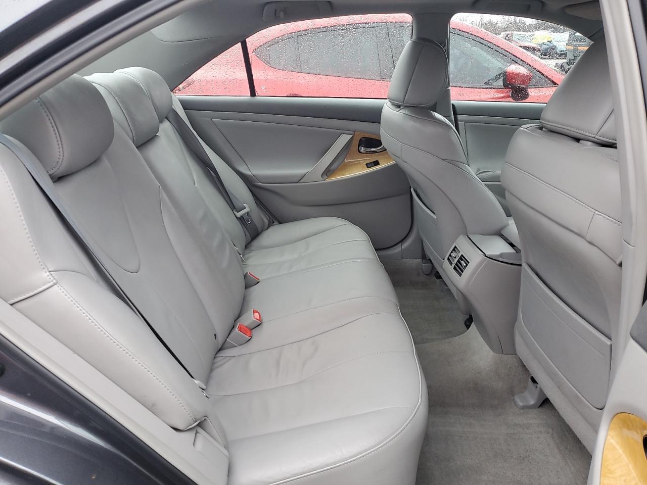 2007 Toyota Camry - Image 10