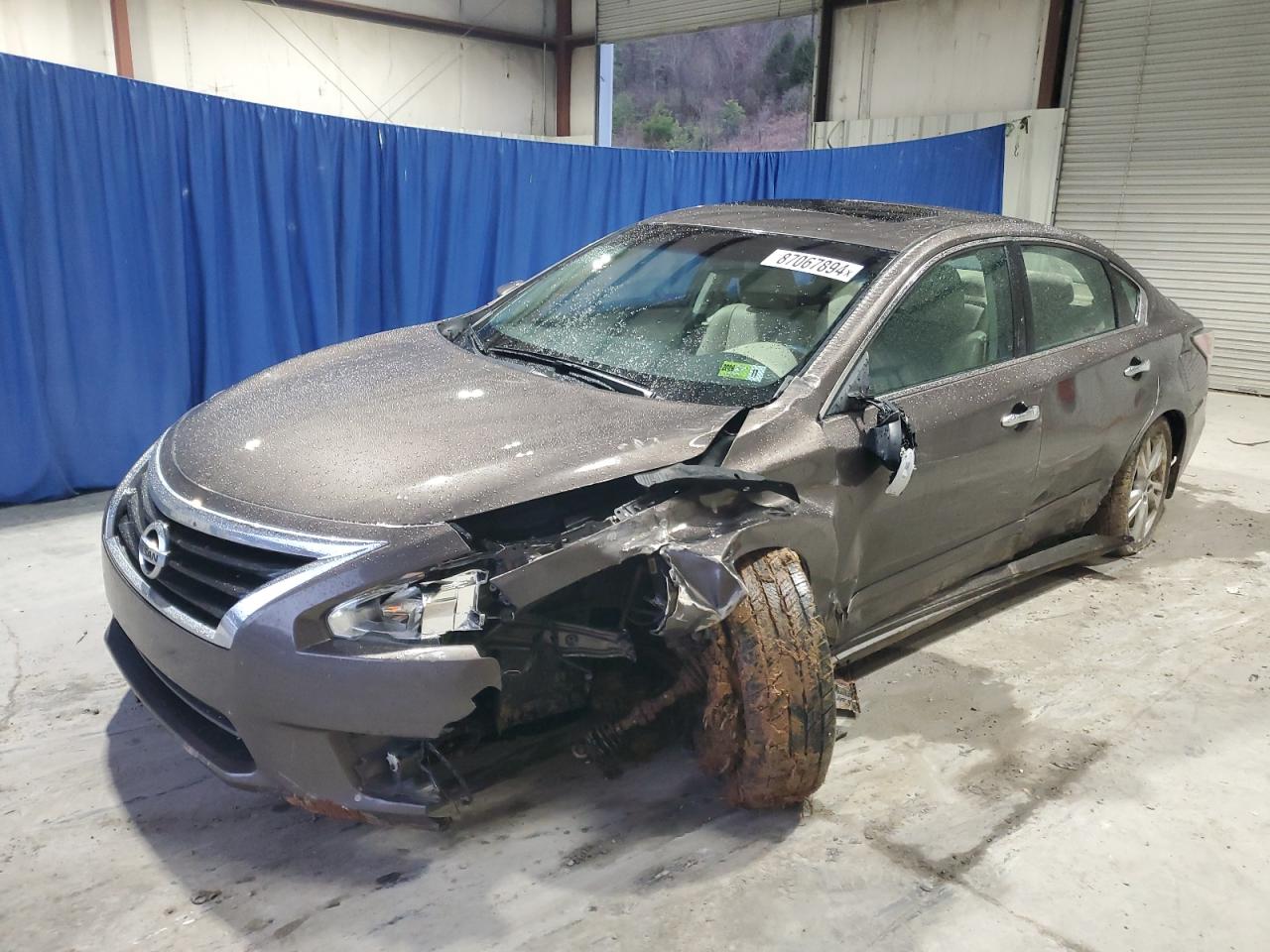 2015 Nissan Altima - Image 1