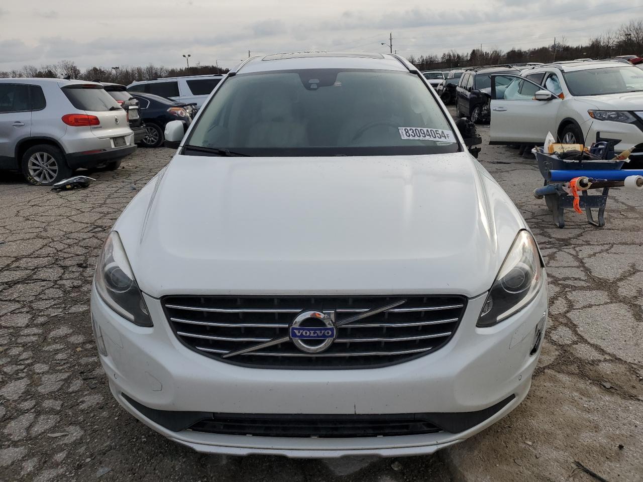 VIN YV4952DZXE2542132 2014 VOLVO XC60 no.5