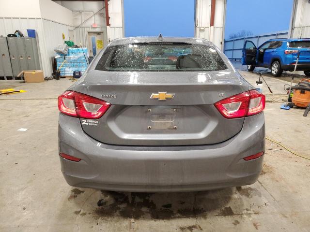  CHEVROLET CRUZE 2018 Silver