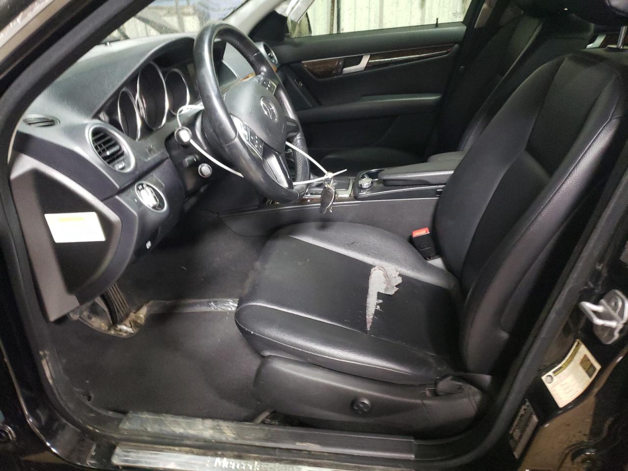 2013 Mercedes-Benz C 300 4Matic VIN: WDDGF8AB1DR245022 Lot: 84193214