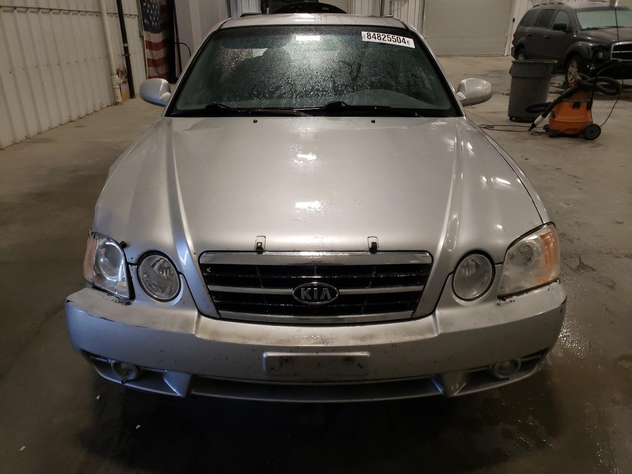 2004 Kia Optima - Image 5