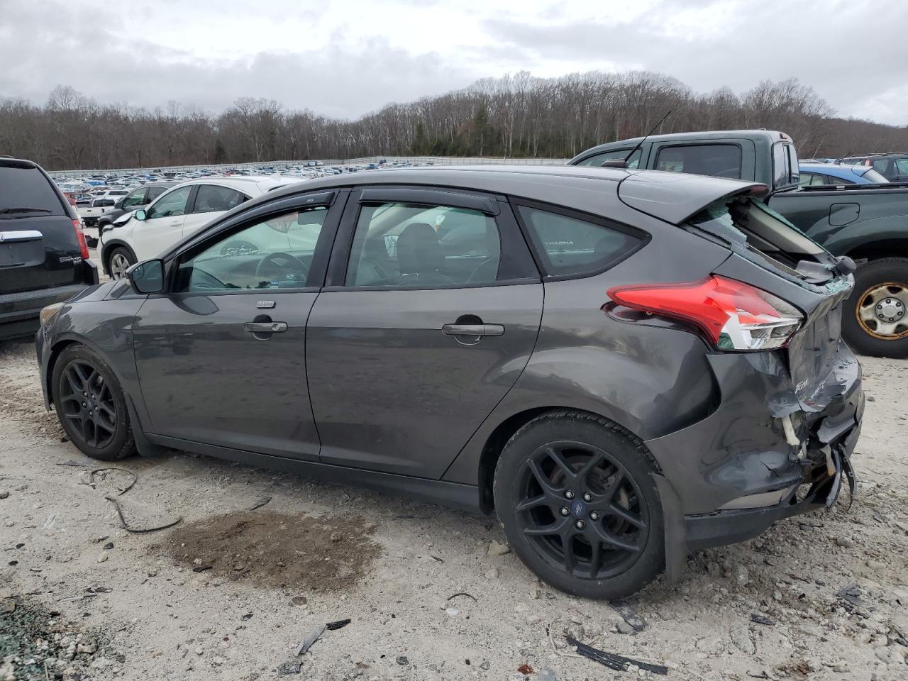 2016 Ford Focus - Image 2